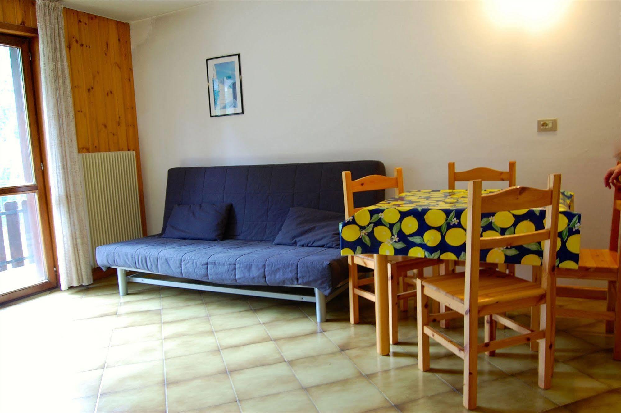 Residence Rododendro Passo San Pellegrino Buitenkant foto